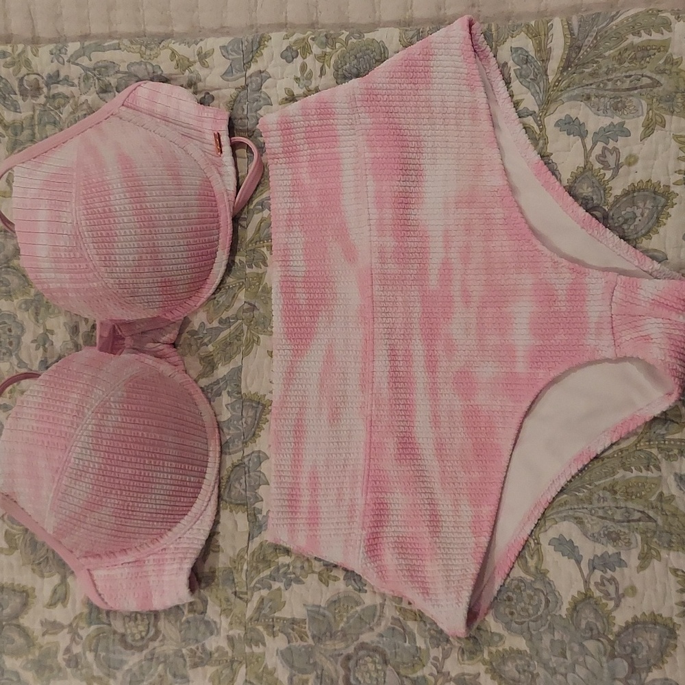 Victoria's Secret Pink bikini